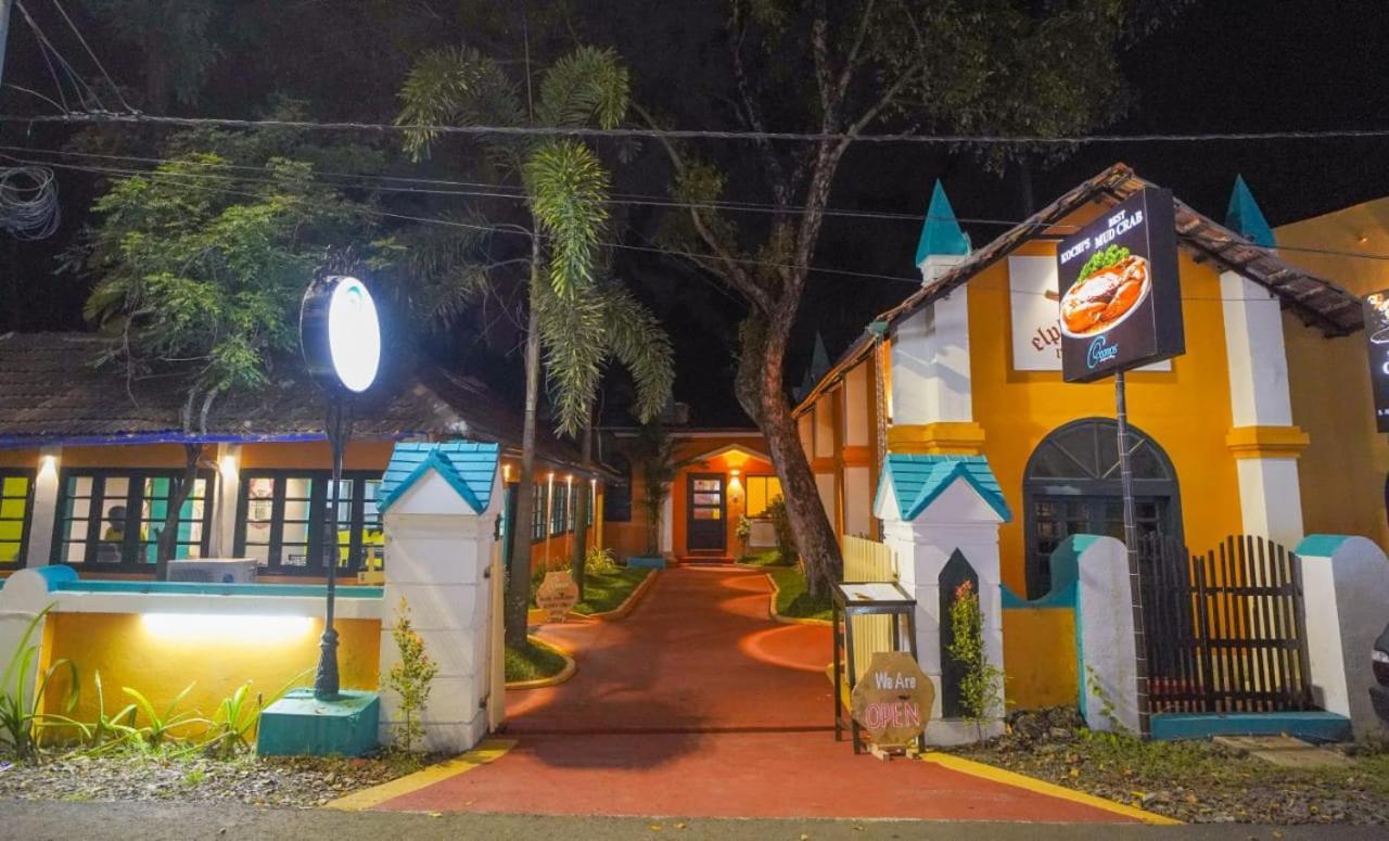 Elphinstone Residency Bed & Breakfast Kochi Exterior photo
